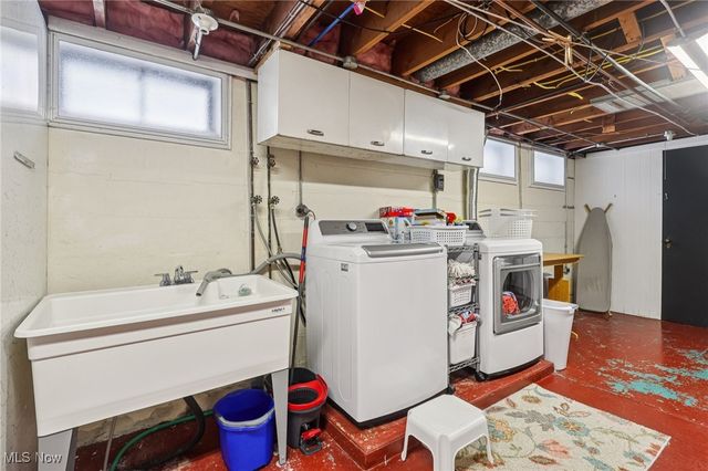 895 Cranbrook Drive, Highland Heights, OH 44143