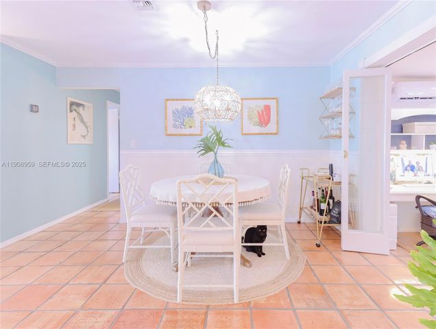 160 Ridge St, Tavernier, FL 33070