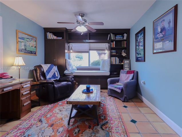 160 Ridge St, Tavernier, FL 33070