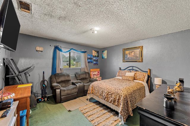 1208 Clark ST, Marlin, TX 76661