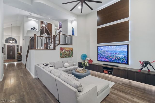 1725 Corta Bella Drive, Las Vegas, NV 89134