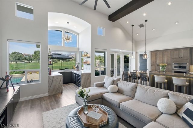 1725 Corta Bella Drive, Las Vegas, NV 89134