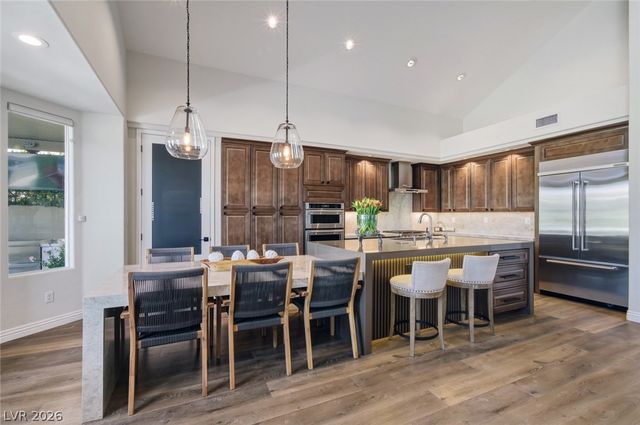 1725 Corta Bella Drive, Las Vegas, NV 89134