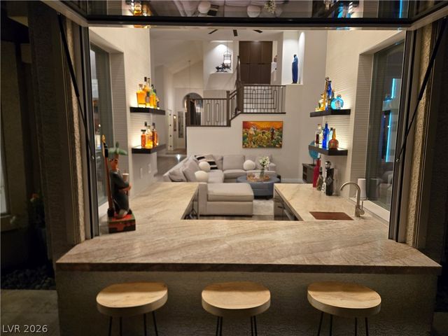 1725 Corta Bella Drive, Las Vegas, NV 89134