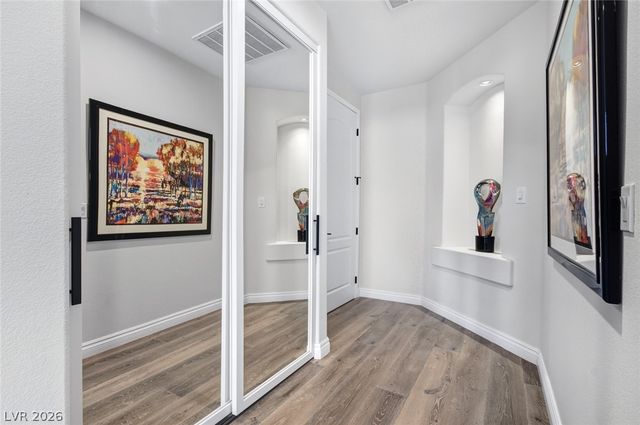 1725 Corta Bella Drive, Las Vegas, NV 89134