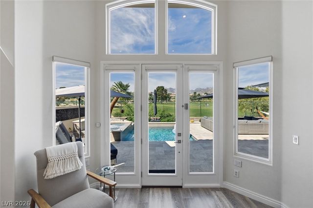 1725 Corta Bella Drive, Las Vegas, NV 89134