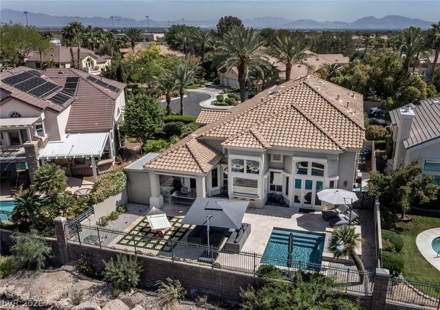 1725 Corta Bella Drive, Las Vegas, NV 89134