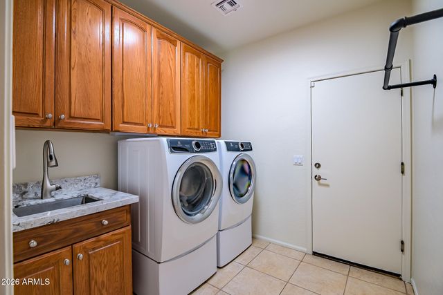 1767 W MOUNTAIN SKY Avenue, Phoenix, AZ 85045