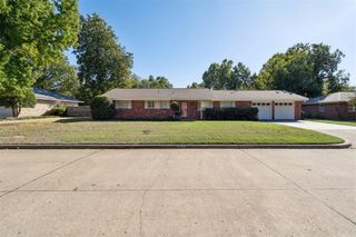 2666 Brentwood Drive, Norman, OK 73069