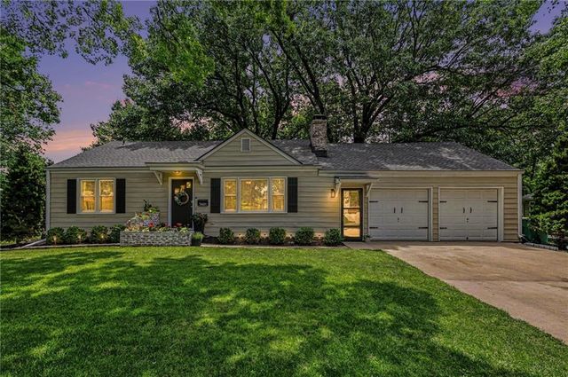 7401 W 65 Street, Mission, KS 66202