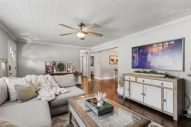 7401 W 65 Street, Mission, KS 66202