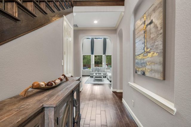 107 Del Monte Pines Drive, Montgomery, TX 77316