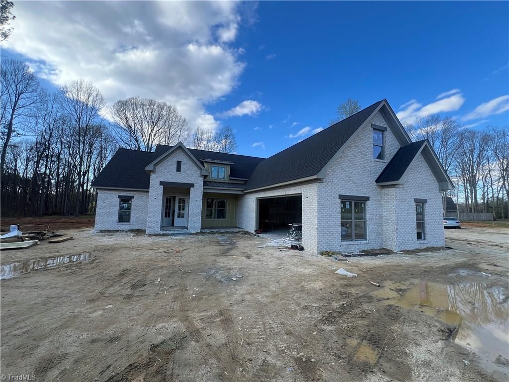 6943 Ridge Road, Lexington, NC 27295