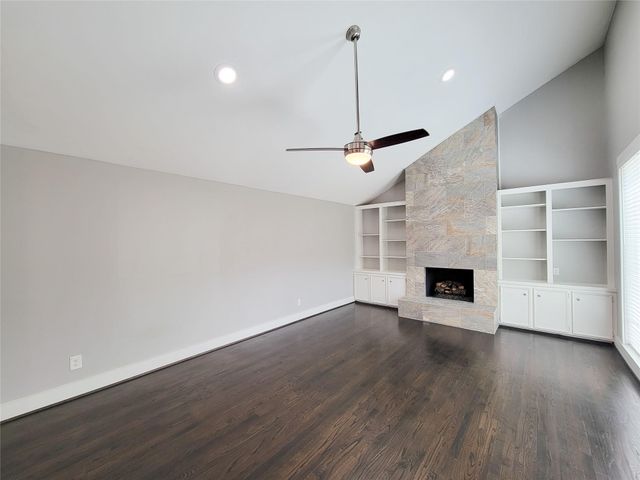 11811 Poplar Creek Drive, Houston, TX 77077