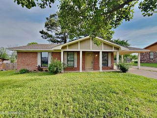 10482 Lafayette Drive, Olive Branch, MS 38654