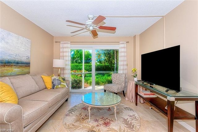 1300 Gulf Shore BLVD N 104, Naples, FL 34102
