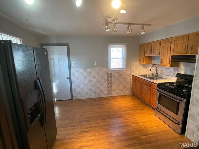 9571 Pagewood Avenue, Overland, MO 63114