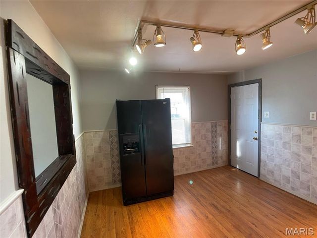 9571 Pagewood Avenue, Overland, MO 63114