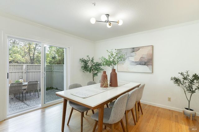 71 Valley Club Cir, Napa, CA 94558