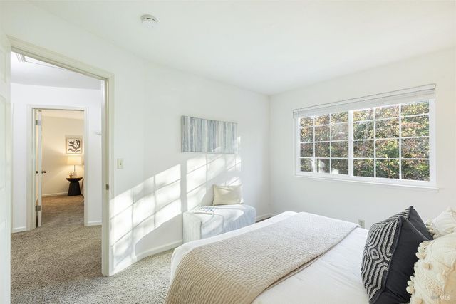 71 Valley Club Cir, Napa, CA 94558