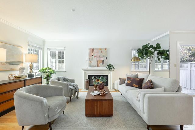 71 Valley Club Cir, Napa, CA 94558