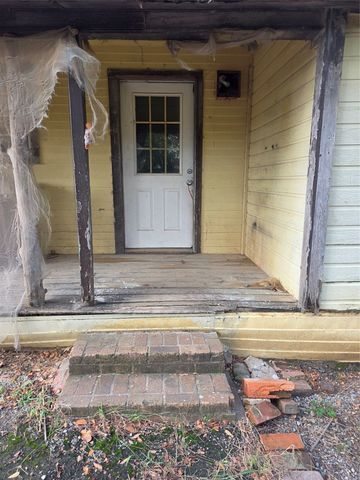 3830 County Road 4040, Whitewright, TX 75491