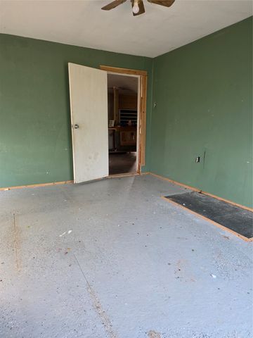 3830 County Road 4040, Whitewright, TX 75491