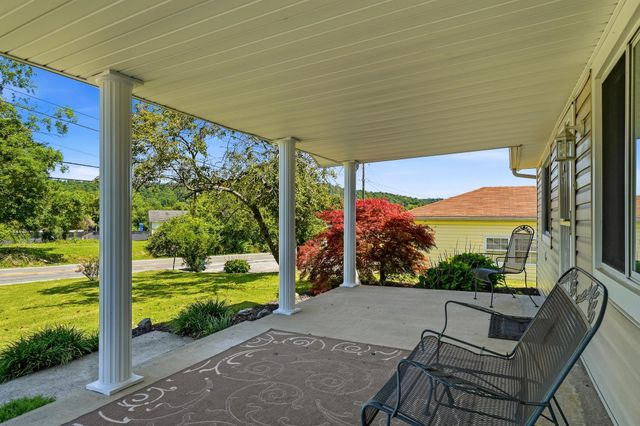 1221 Norway Avenue, Huntington, WV 25705