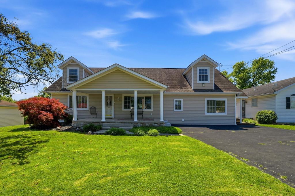 1221 Norway Avenue, Huntington, WV 25705