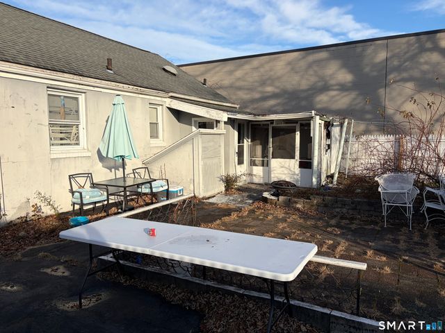 18 Lincoln Street, East Hartford, CT 06106