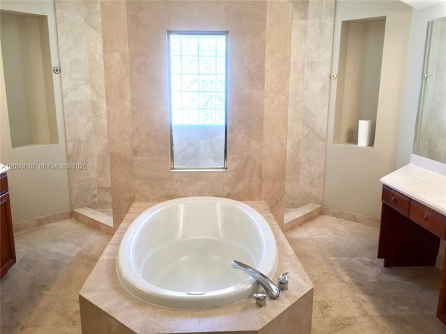 7477 NW 114th Ter 7477, Parkland, FL 33076