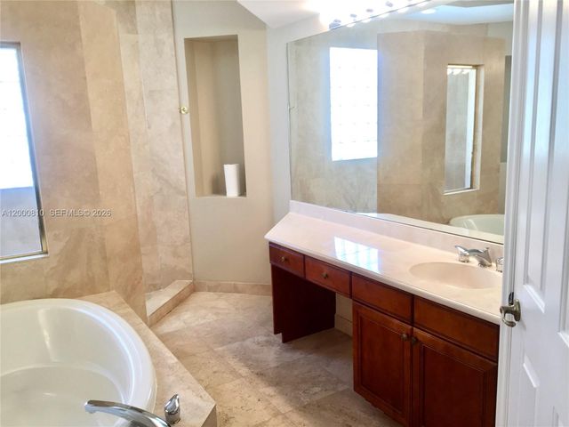 7477 NW 114th Ter 7477, Parkland, FL 33076