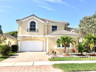 7477 NW 114th Ter 7477, Parkland, FL 33076