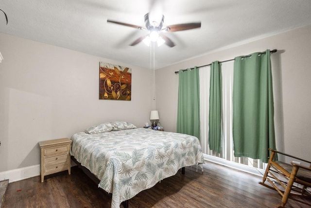 2718 Lufkin Lane, Deer Park, TX 77536