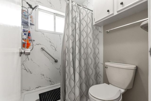 2718 Lufkin Lane, Deer Park, TX 77536