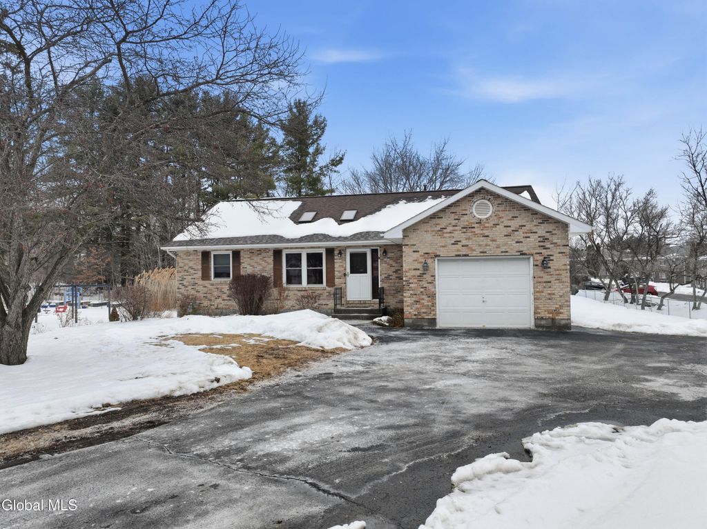 333A Watervliet Shaker Road, Colonie, NY 12110