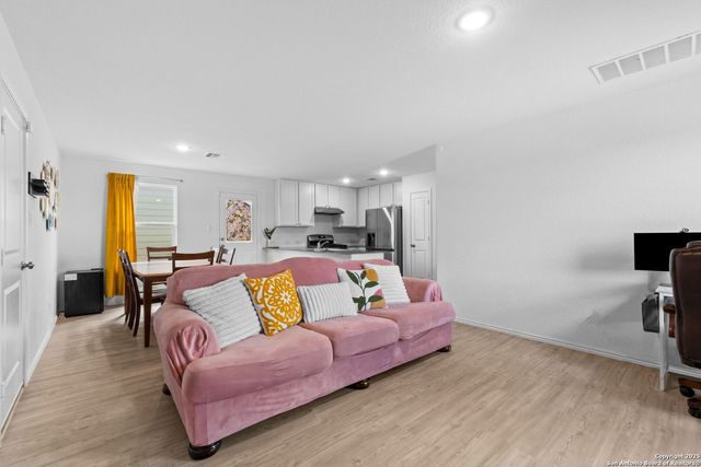 9103 Stellar Hill, San Antonio, TX 78252