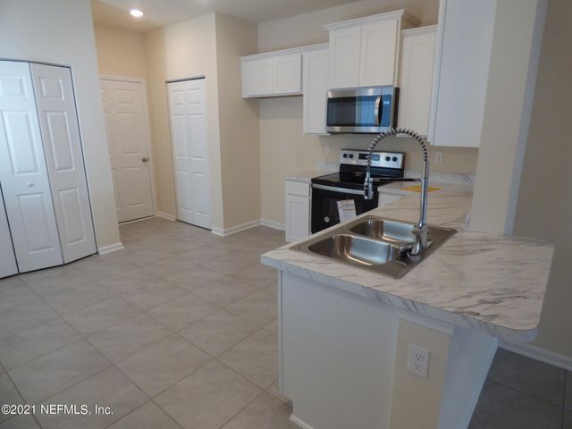 833 OBSERVATORY Parkway, Jacksonville, FL 32218