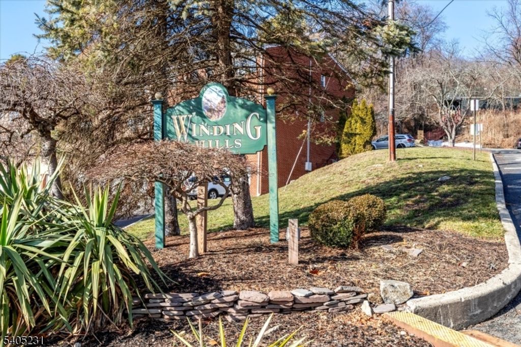 100 Pierson Miller Drive F32, Pompton Lakes Boro, NJ 07442