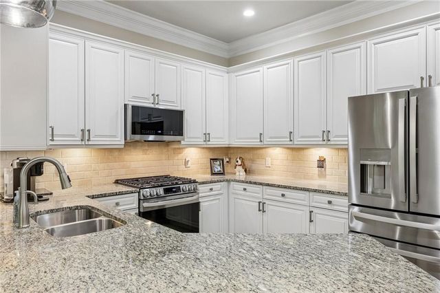3621 Vinings Slope SE 2223, Atlanta, GA 30339