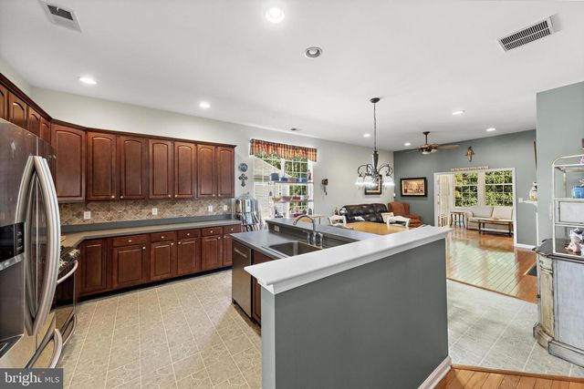7 MASTERS CT, Little Egg Harbor Twp, NJ 08087
