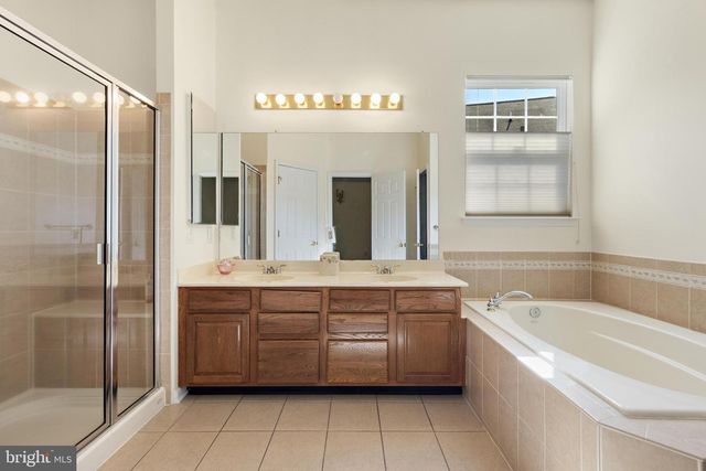 7 MASTERS CT, Little Egg Harbor Twp, NJ 08087