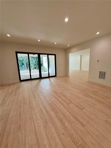 4524 Mystic Drive, Sandy Springs, GA 30342