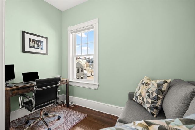 372 Silver St, Boston, MA 02127