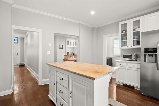 372 Silver St, Boston, MA 02127