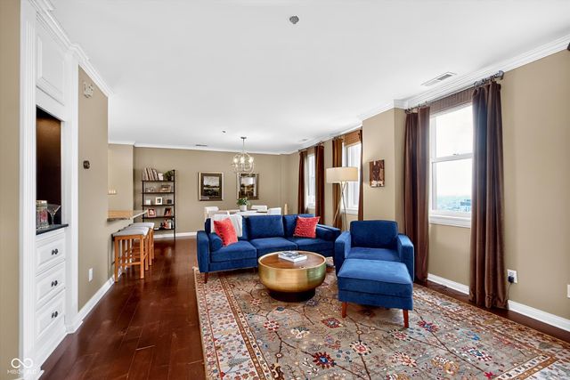 110 E Washington Street 13A, Indianapolis, IN 46204