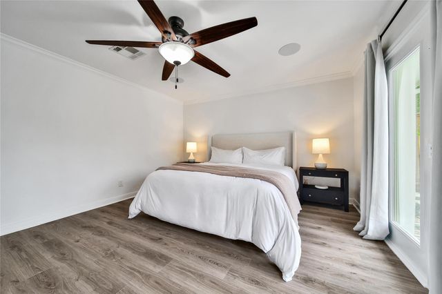 963 Thornton Road, Houston, TX 77018