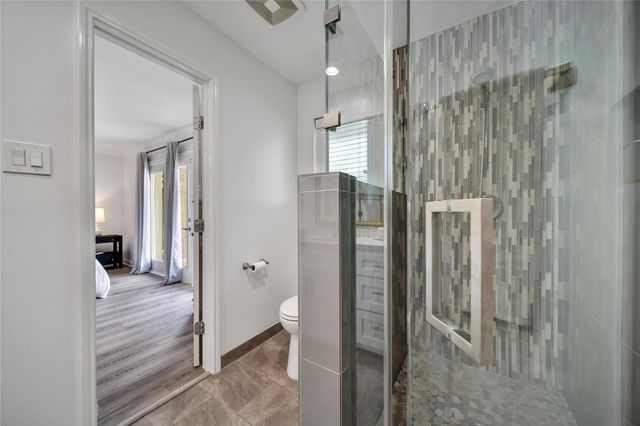 963 Thornton Road, Houston, TX 77018