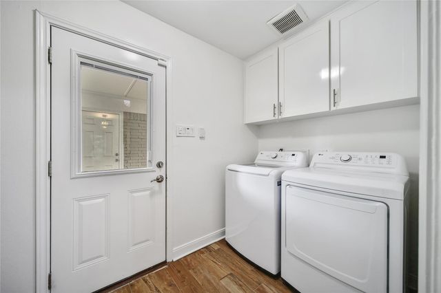 963 Thornton Road, Houston, TX 77018