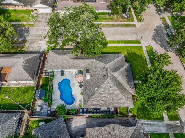 963 Thornton Road, Houston, TX 77018